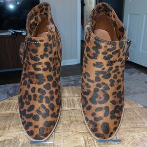 ​A Rider Girl Leopard Print Ankle Booties Faux Suede Zip Block Heel Size 10